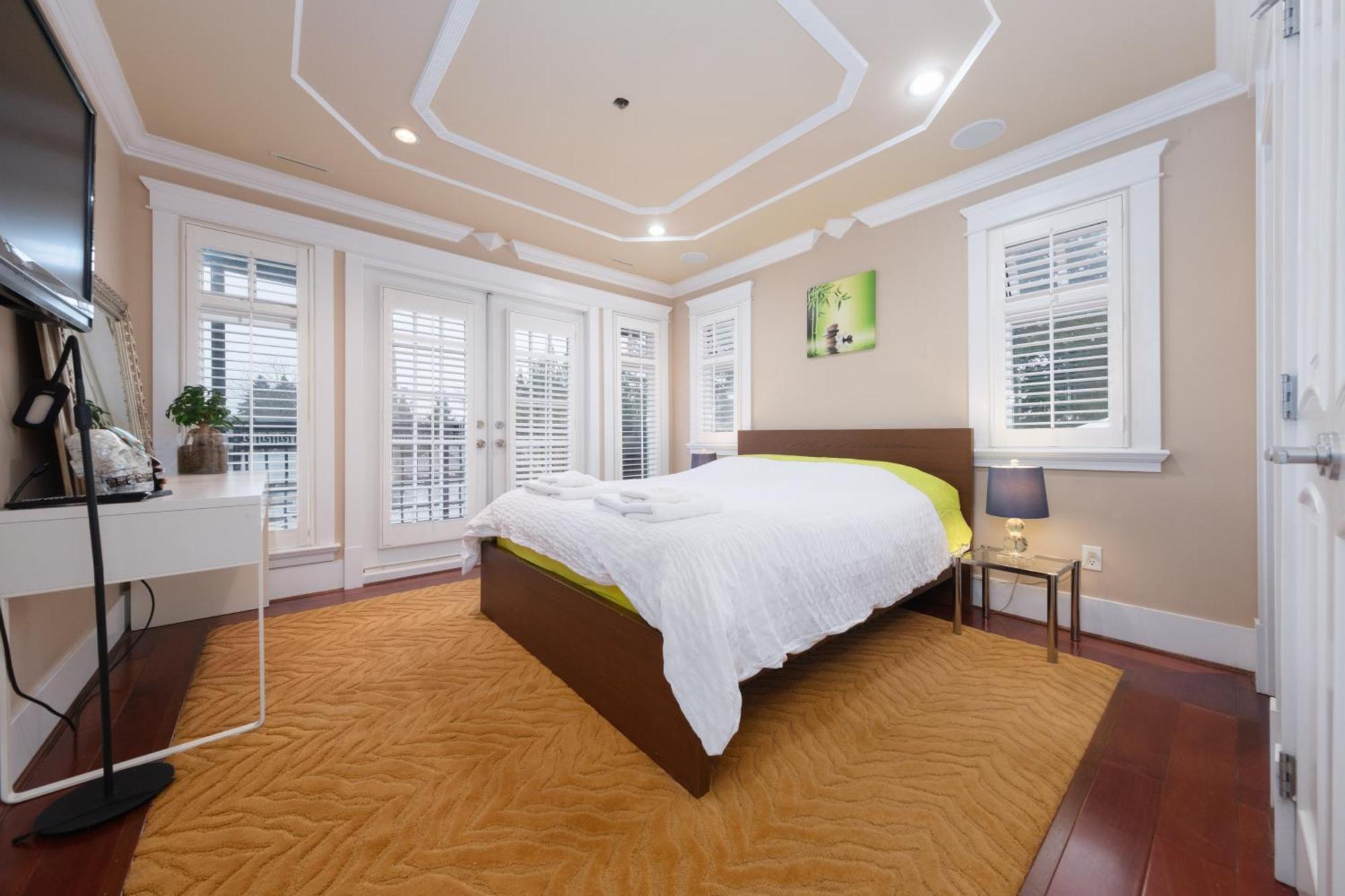 Oakridge Luxury Homestay Vancouver Exterior photo